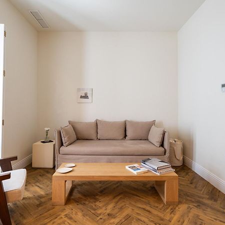 Apartamentos Gravina 56 Sevilla Bagian luar foto