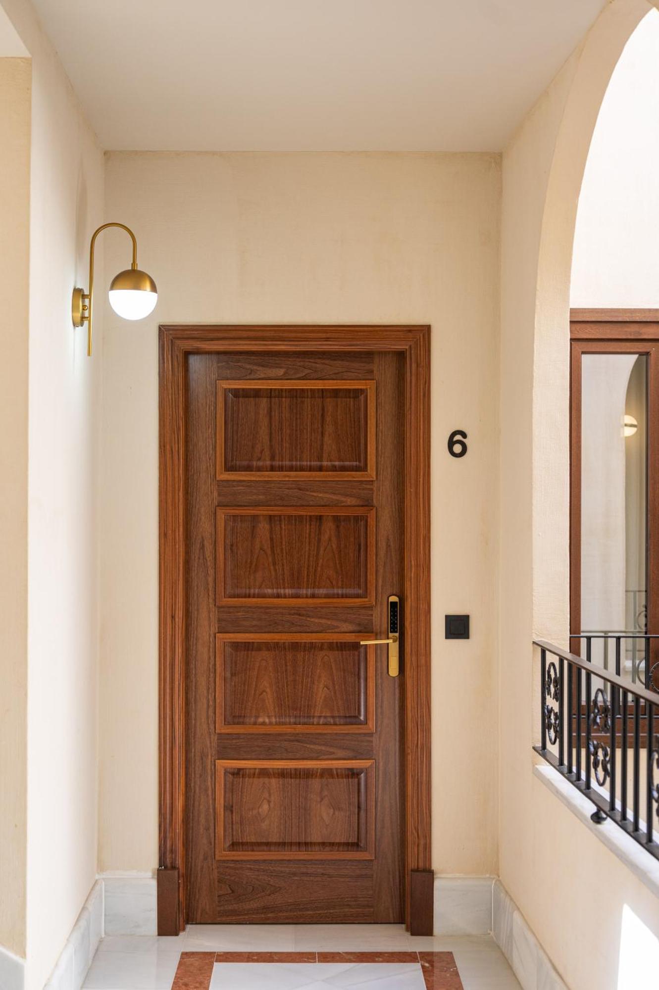 Apartamentos Gravina 56 Sevilla Bagian luar foto